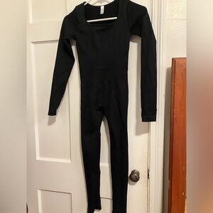 Black Waist Snatching Ribbed Yoga suit